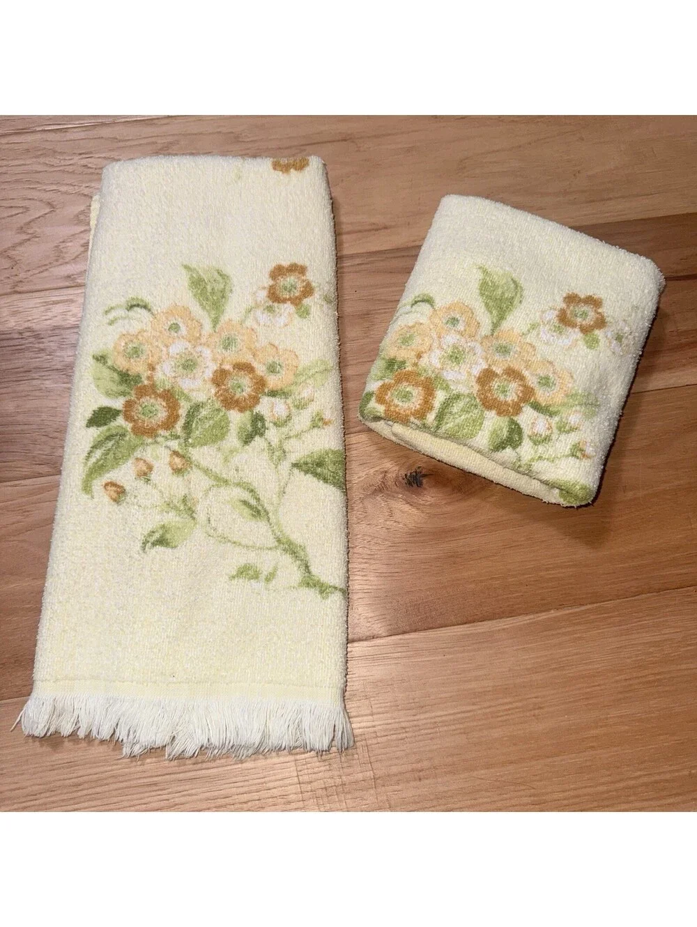 2 Vintage Floral Terry Cloth Hand Towels Yellow Fringe 24x15 USA Made 70s Retro